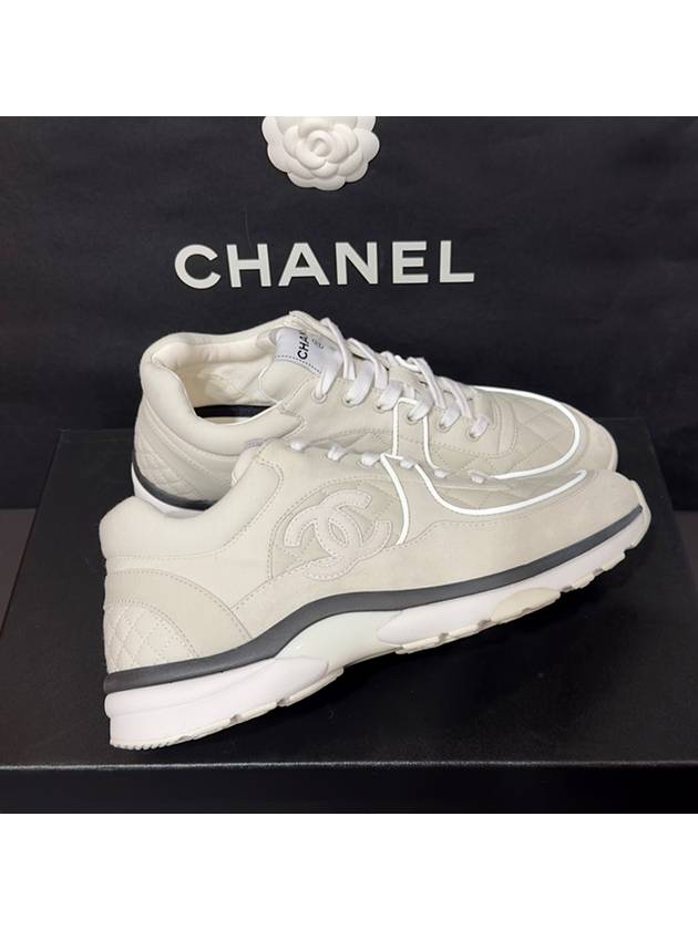 Men's Cruise Sneakers Fabric Emboss Ivory - CHANEL - BALAAN 4