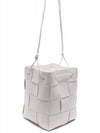 Intrecciato Cassette Small Bucket Bag White - BOTTEGA VENETA - BALAAN 4