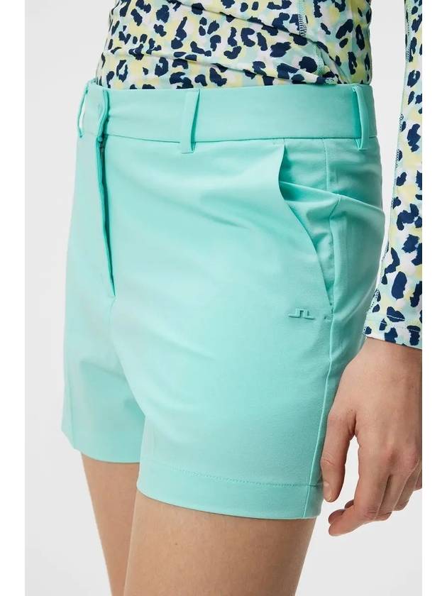 Gwen Shorts Aruba Blue - J.LINDEBERG - BALAAN 6