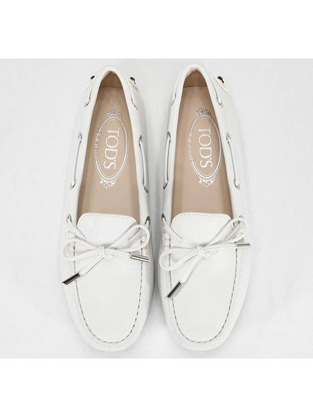 Women's Gommino Driving Shoes White - TOD'S - BALAAN 4