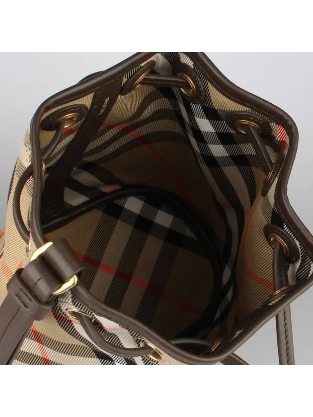 Check Drawstring Bucket Bag Sand - BURBERRY - BALAAN 3