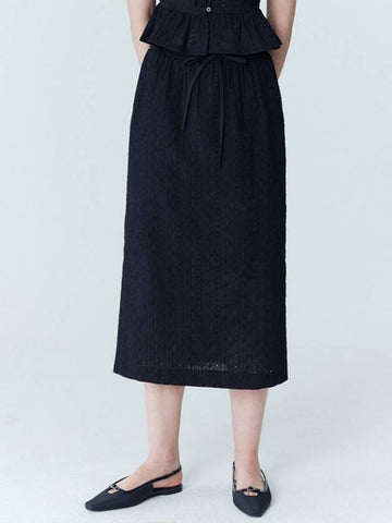 Flower embroidery H line long skirt_Black - OPENING SUNSHINE - BALAAN 1