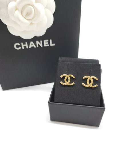 CC Logo Earrings Gold - CHANEL - BALAAN 2