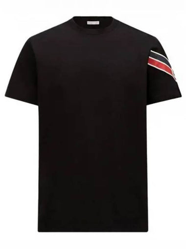 Logo patch shoulder detail round short sleeve T shirt black men s 270577 - MONCLER - BALAAN 1