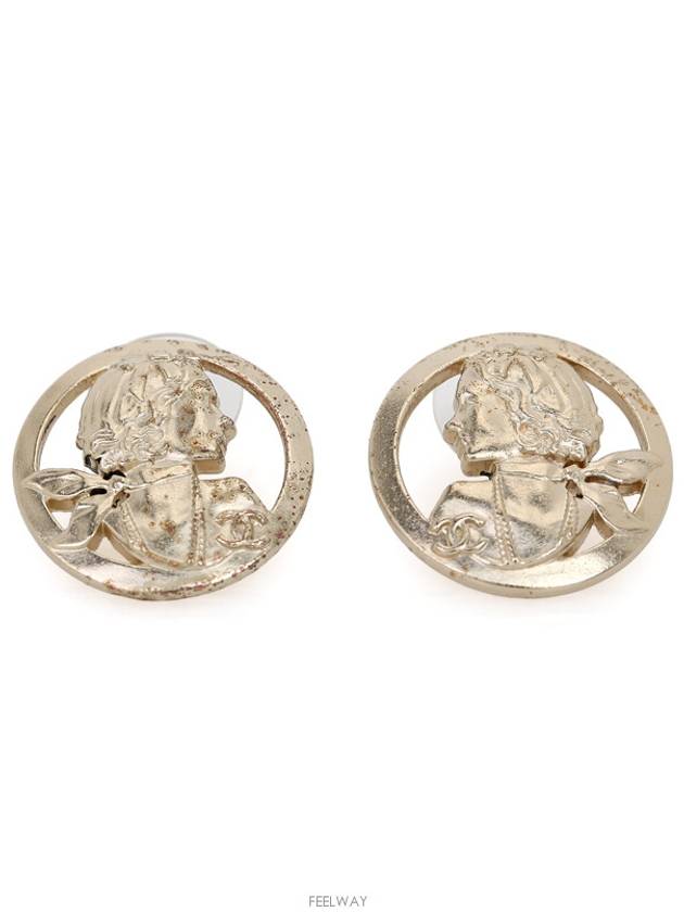 women earrings - CHANEL - BALAAN 6