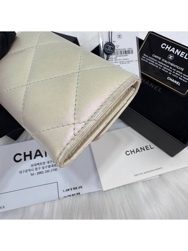 19 Logo Flap Card Wallet Metal White - CHANEL - BALAAN 6