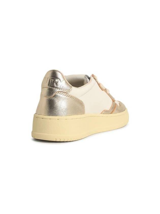 Women's Medalist Bi-Color Low-Top Sneakers Silver - AUTRY - BALAAN 4