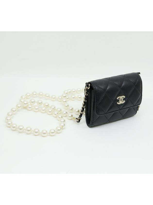 Really precious product in good condition Classic pearl chain bag 31st AP2583 card wallet - CHANEL - BALAAN 3