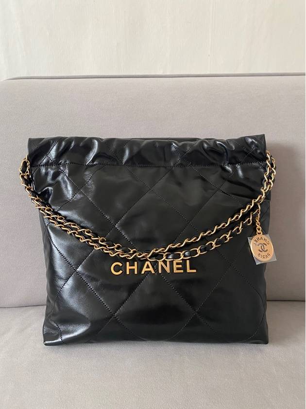 Shiny Calfskin 22 Small Shoulder Bag Black - CHANEL - BALAAN 11