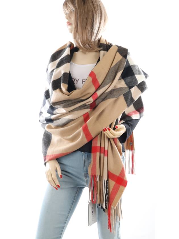 Wide Classic Check Cashmere Scarf Archive Beige - BURBERRY - BALAAN 8