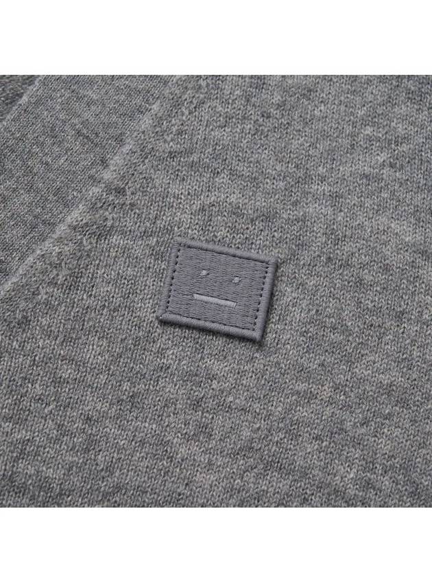 C60038 GRAY MELANGE face logo patch cardigan - ACNE STUDIOS - BALAAN 3