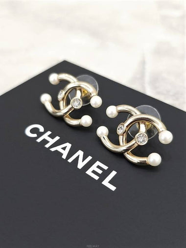 women earrings - CHANEL - BALAAN 1