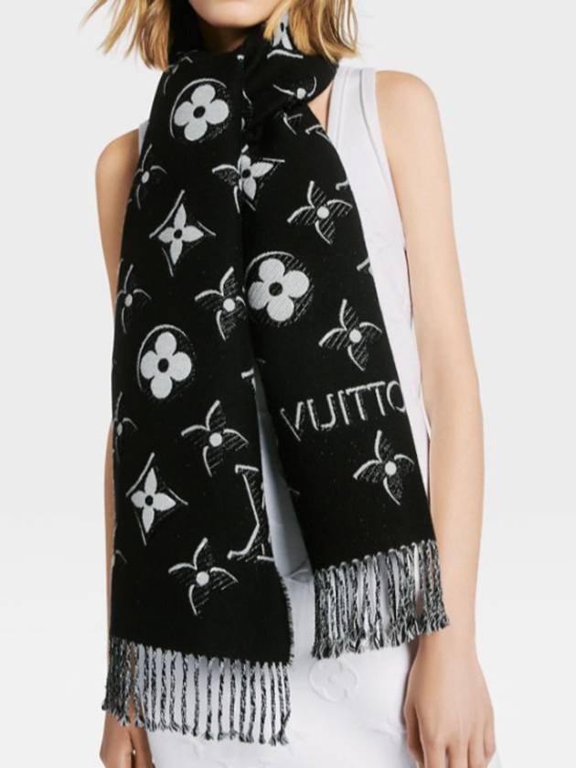 LV Essential Monogram Shine Wool Scarf Black - LOUIS VUITTON - BALAAN 5