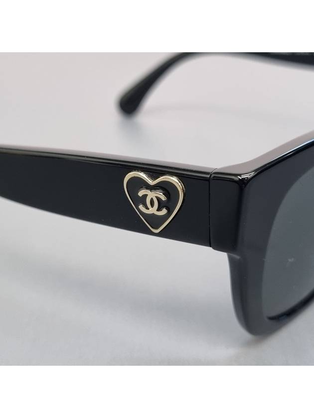 Heart Sunglasses Black A71468 - CHANEL - BALAAN 9