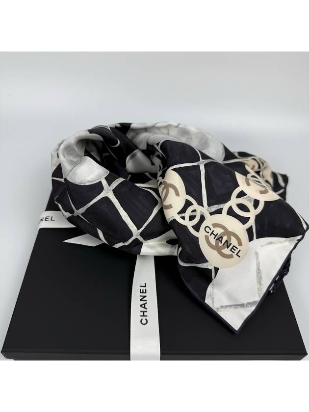 Camellia Silk Scarf Black A39577 - CHANEL - BALAAN 7