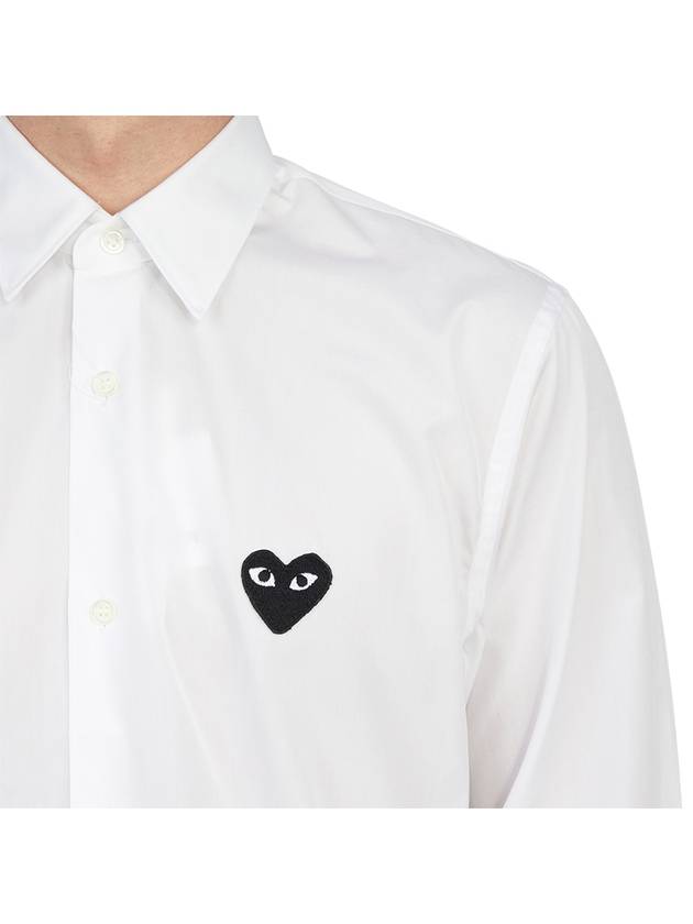 Play Black Heart Patch Long Sleeve Shirt White - COMME DES GARCONS - BALAAN 9