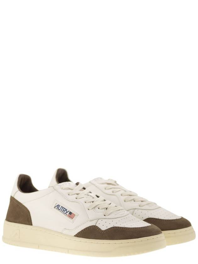 MEDALIST LOW - Sneakers in goatskin and suede - AUTRY - BALAAN 4