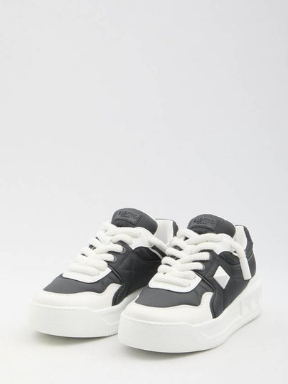 One Stud XL Low-Top sneakers - VALENTINO - BALAAN 2