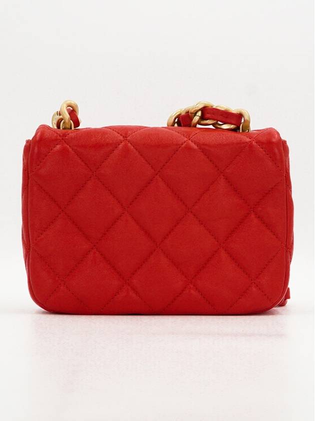 Women s Classic Season Flap Bag Mini - CHANEL - BALAAN 6