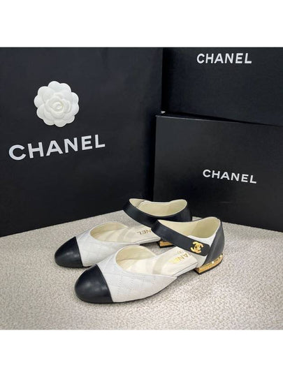 CC Logo Mary Jane Flat Black White - CHANEL - BALAAN 2