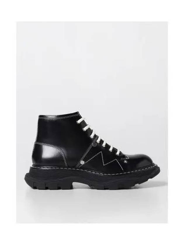 Tread Lace-Up Walker Boots Black - ALEXANDER MCQUEEN - BALAAN.