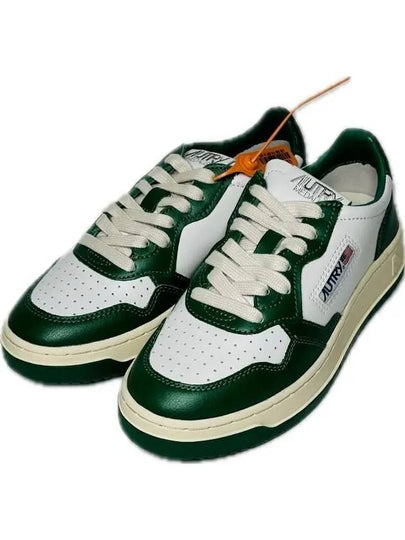 Women's Medalist Green Tab Leather Low Top Sneakers White - AUTRY - BALAAN 2