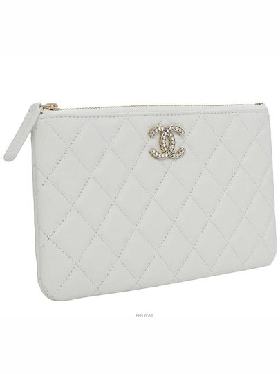 women pouch bag - CHANEL - BALAAN 2