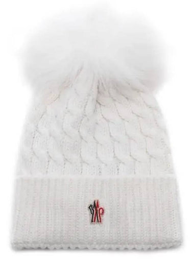 Women s Grenoble Logo Pom Wool Beanie 3B00008 0402A 002 24F 1215707 - MONCLER - BALAAN 1