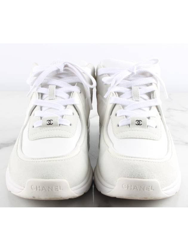 CC logo sneakers - CHANEL - BALAAN 3