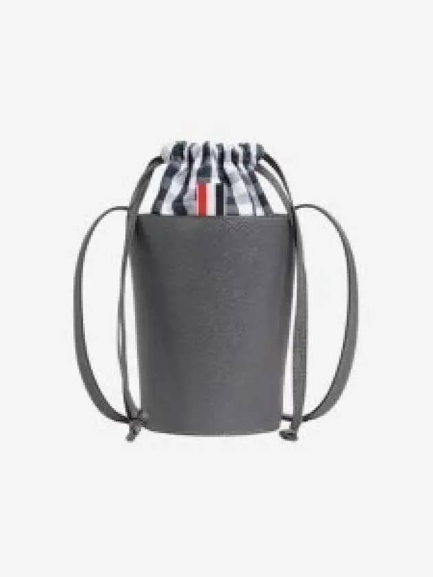 Women’s Gingham Pebble Grain Mini Bucket Bag Dark Grey - THOM BROWNE - BALAAN 2