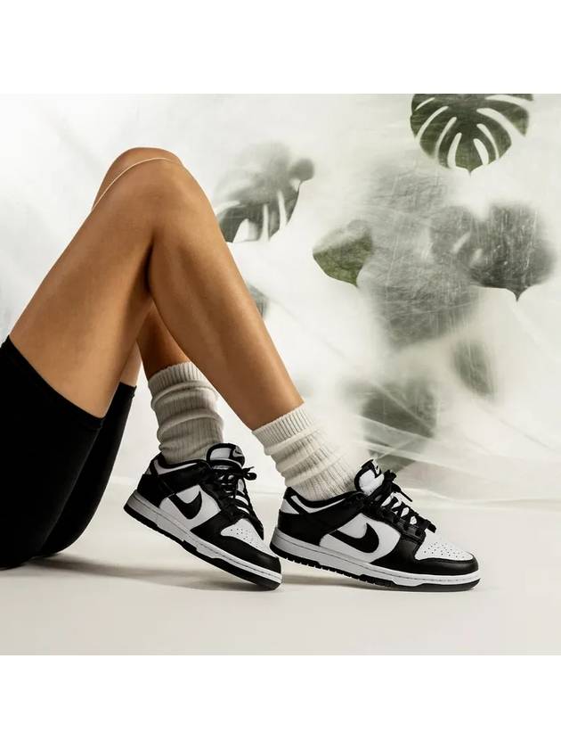 Women's Dunk Low Top Sneakers Black - NIKE - BALAAN 4