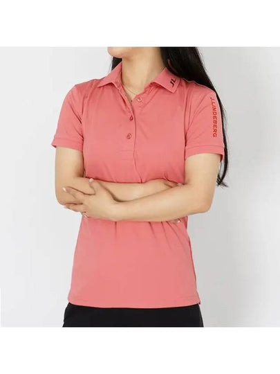 Women's Tour Tech Golf Polo Shirt Pink Rose - J.LINDEBERG - BALAAN 2