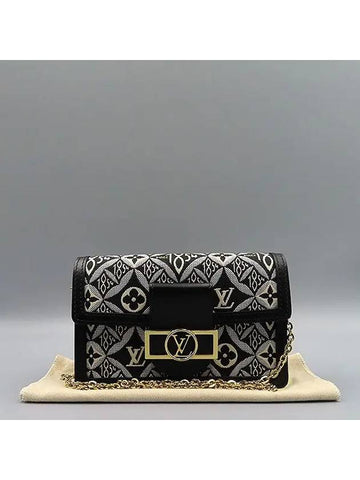 M69992 Crossbody Bag - LOUIS VUITTON - BALAAN 1