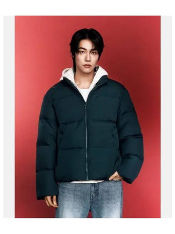 Seunghyeop Lee wearing Essential Short Puffer Duck Down Dark Green SP323UDJ91 - DESCENTE - BALAAN 1