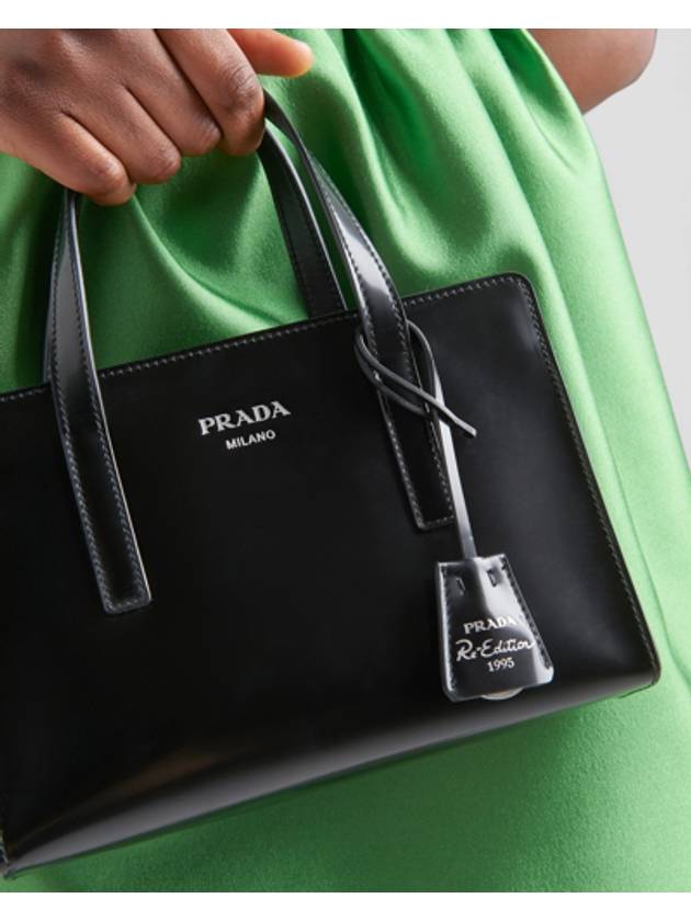 Prada Re-Edition 1995 Brushed Leather Hand Mini Bag Black - PRADA - BALAAN 4