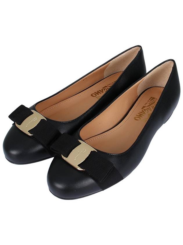 Varina Bow Ballet Flats Black - SALVATORE FERRAGAMO - BALAAN 3