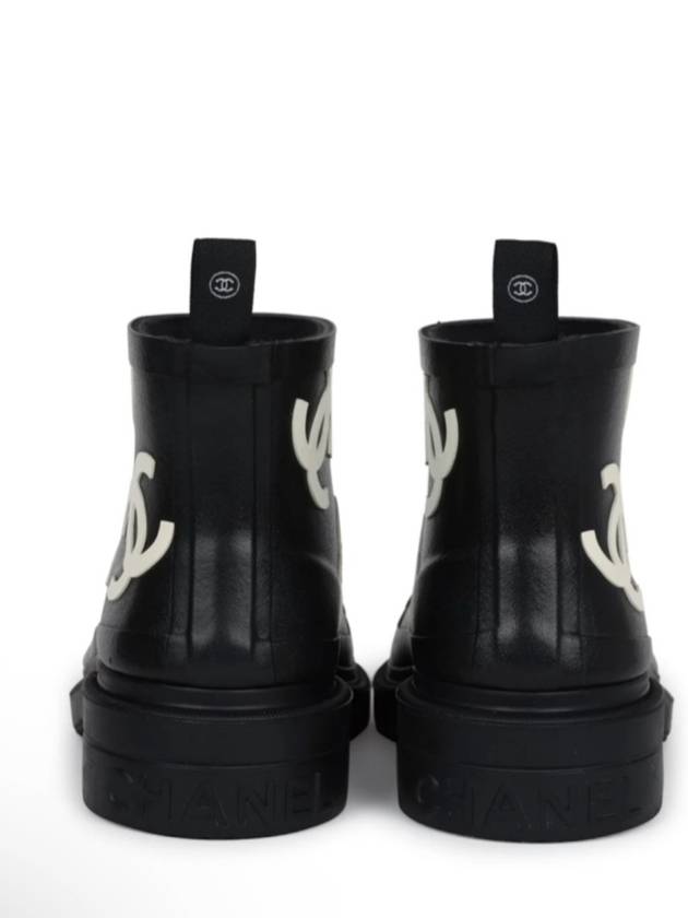 Logo Ankle Short Rain Boots Cowchalk Black - CHANEL - BALAAN 6