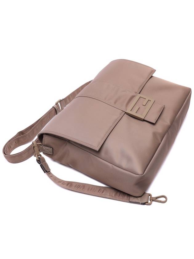 Baguette Large Messenger Bag Beige - FENDI - BALAAN.