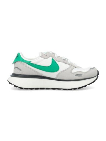 Phoenix Waffle Low Top Sneakers Green Summit White - NIKE - BALAAN 1