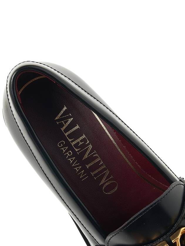 V logo signature chain loafers black - VALENTINO - BALAAN.