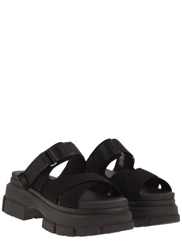 Ashton Slide Sandals Black - UGG - BALAAN 5