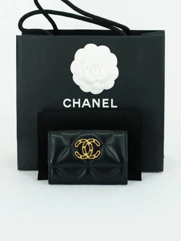 19 Flap Snap Card Wallet Lambskin Black AP1790 - CHANEL - BALAAN 1