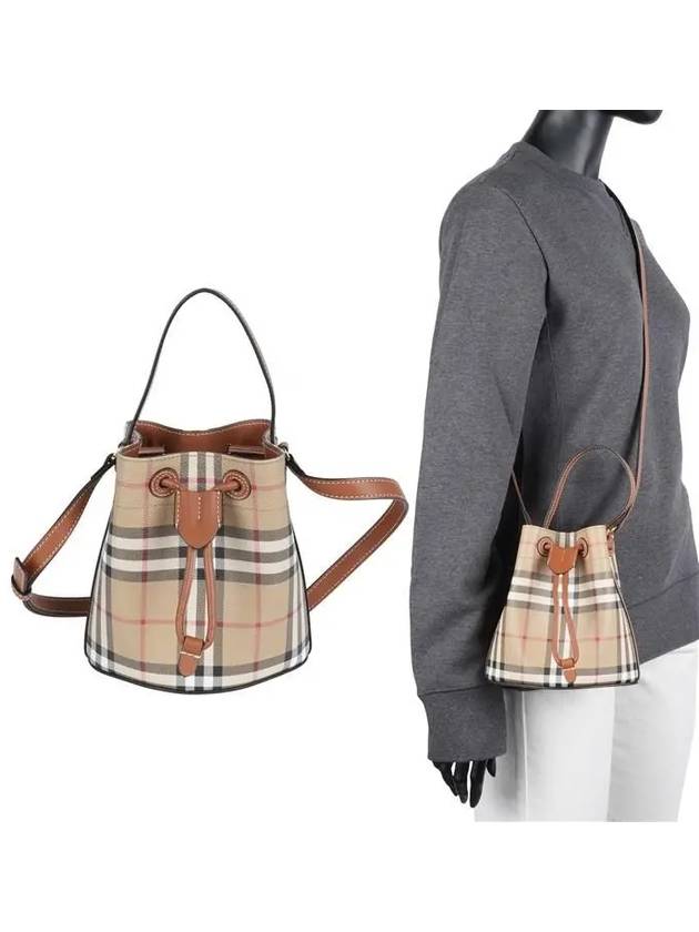 Check Bucket Bag Beige - BURBERRY - BALAAN 2