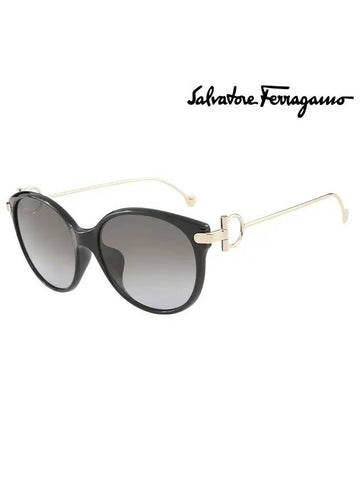 Ferragamo Sunglasses SF934SK 001 Round Women s - SALVATORE FERRAGAMO - BALAAN 1