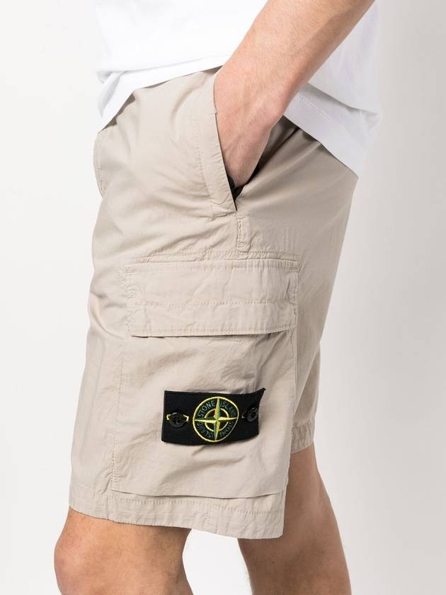 Men's Logo Patch Cargo Shorts Beige - STONE ISLAND - BALAAN 4