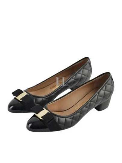 Vara Quilted Pumps Black - SALVATORE FERRAGAMO - BALAAN 2