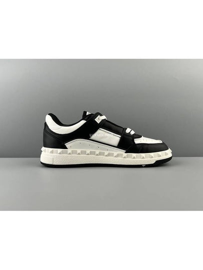 Freedots Calfskin Low-Top Sneakers White Black - VALENTINO - BALAAN 2