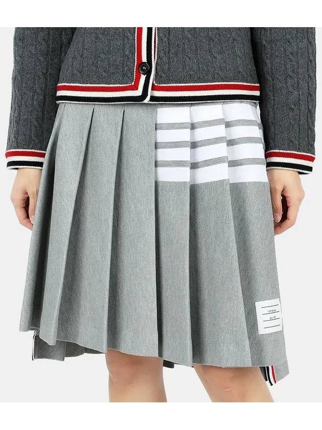 Women's Diagonal Bar Medium Pleated Skirt Grey - THOM BROWNE - BALAAN 3