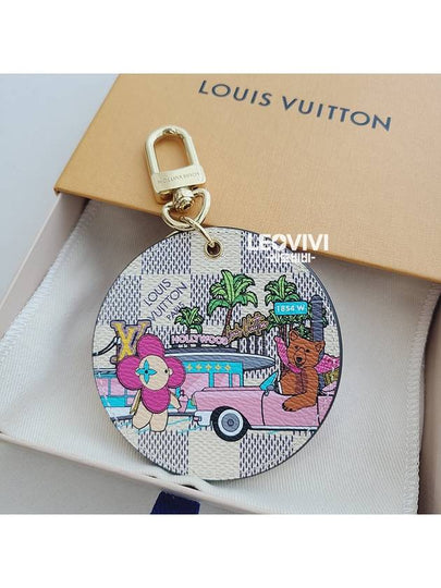 Vivienne Illustration Hollywood Drive Damier Logo Key Holder Rose - LOUIS VUITTON - BALAAN 2