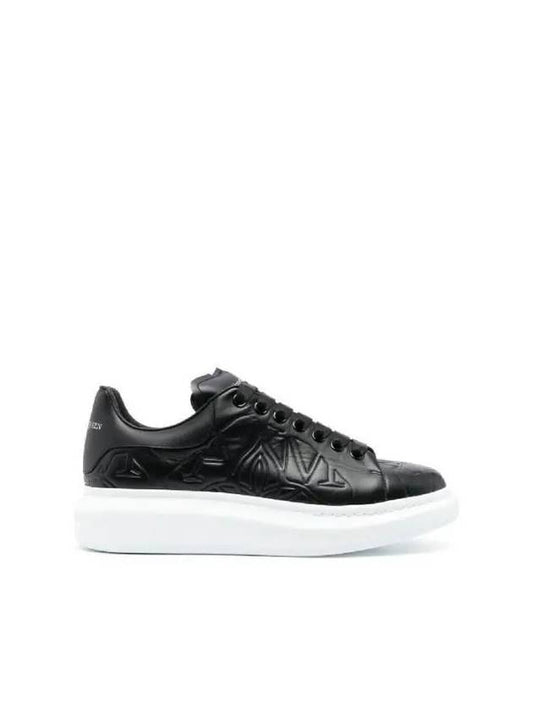 Debossed Logo Low-Top Sneakers Black - ALEXANDER MCQUEEN - BALAAN 2